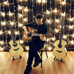 亲近相尾中妈妈和谁在一起了
