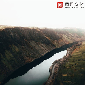 亲近相尾中妈妈和谁在一起了
